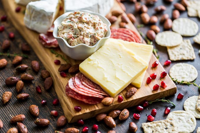 Mastering the Easy Cheese Board: Top Tips for a Cozy Date Night